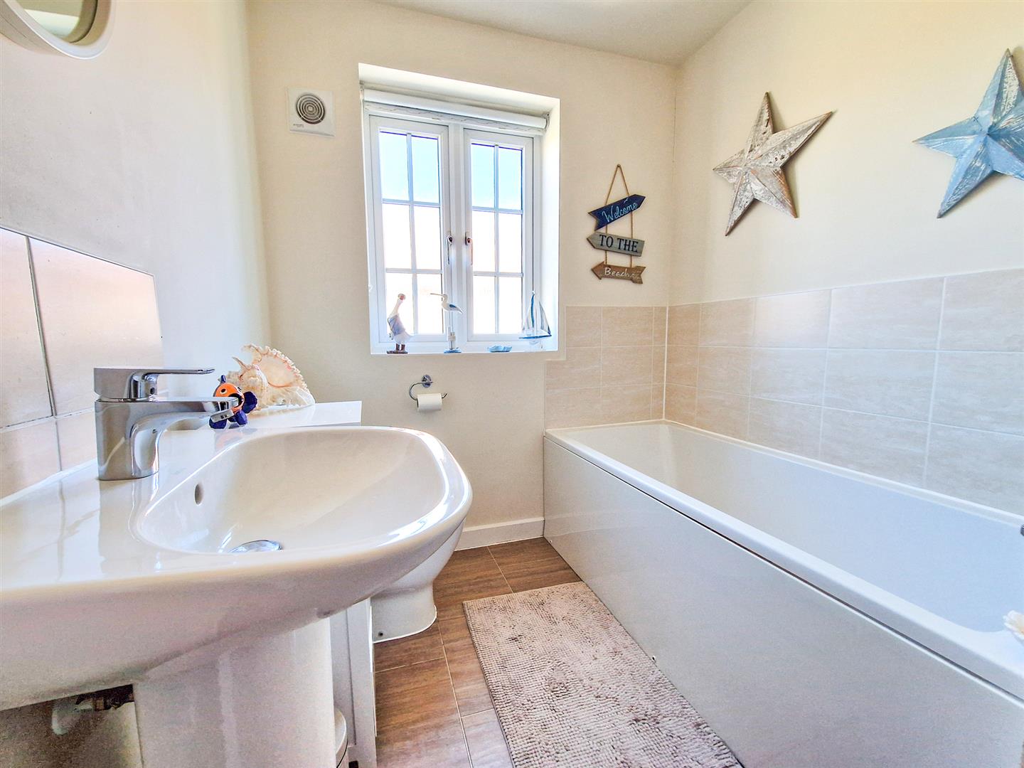 Hovingham Drive, Great Denham, Bedford